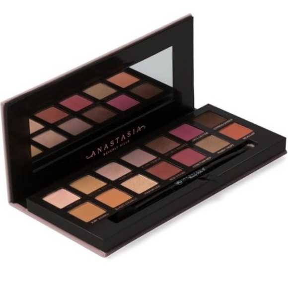 LNIB ABH Modern Renaissance Eyeshadow Palette - Picture 2 of 9